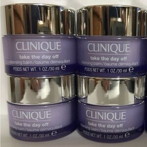 Clinique Take the Day off
Cleansing Balm 1 oz 4pc Set